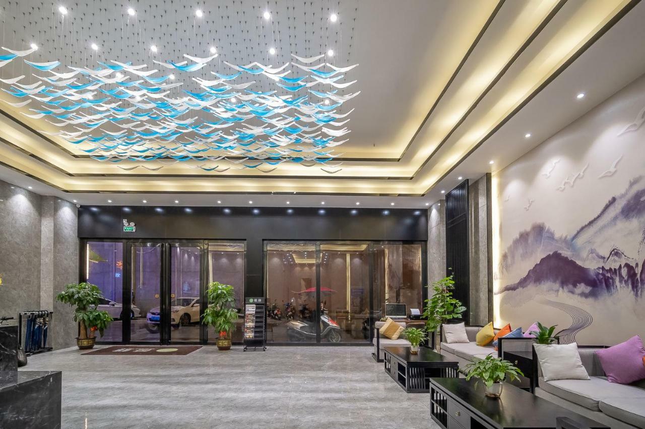 Zhongshan Bafei Hotel Extérieur photo